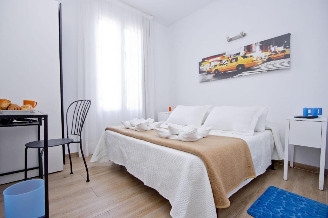 Barcelona City Hotel Buitenkant foto