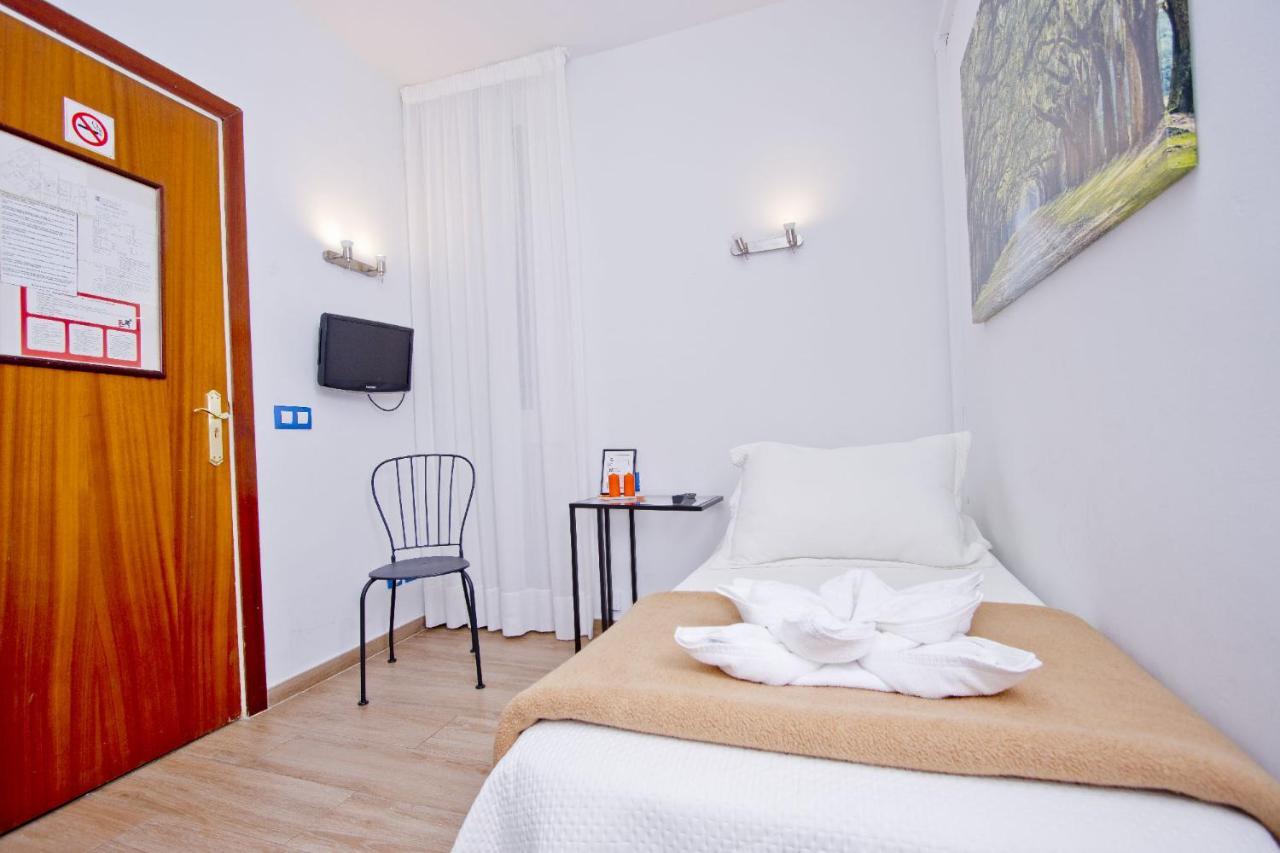 Barcelona City Hotel Buitenkant foto